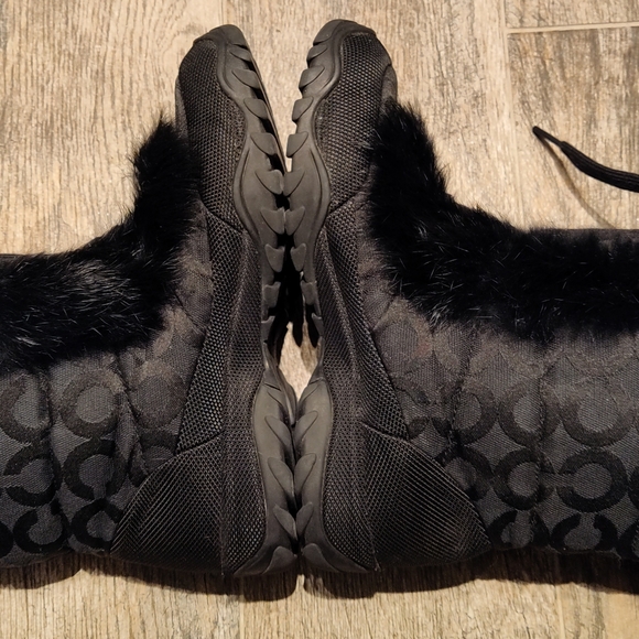 Coach JEANIE Rabbit fur , Waterproof Boots. Excellent Condition sz 6.5 Black - Picture 9 of 11